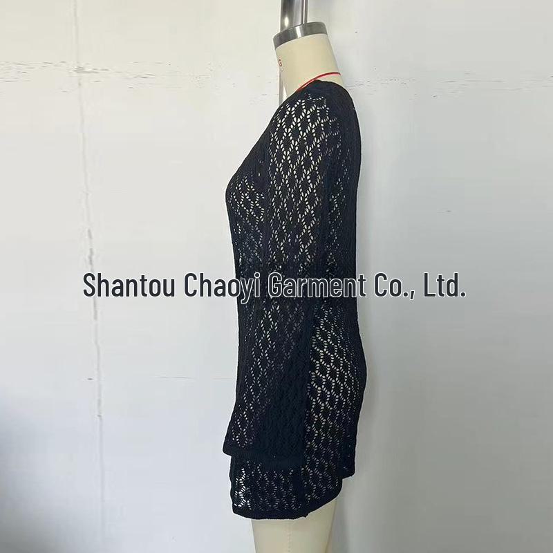 European & American V-Neck Long-Sleeve Hollow Texture Holiday Dress with Backless Design