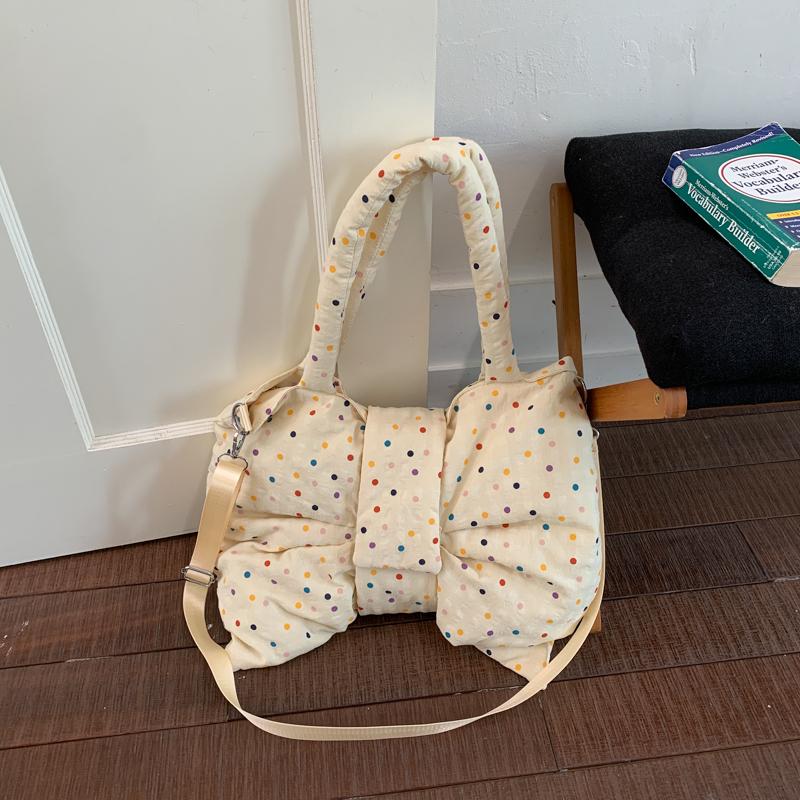

Colorful Polka Dot Tote Bag Korean Niche Fashion Bow-shaped Women s Shoulder Bag Lightweight And Large-capacity Commuter Bag 40x1x22CM жёлтый