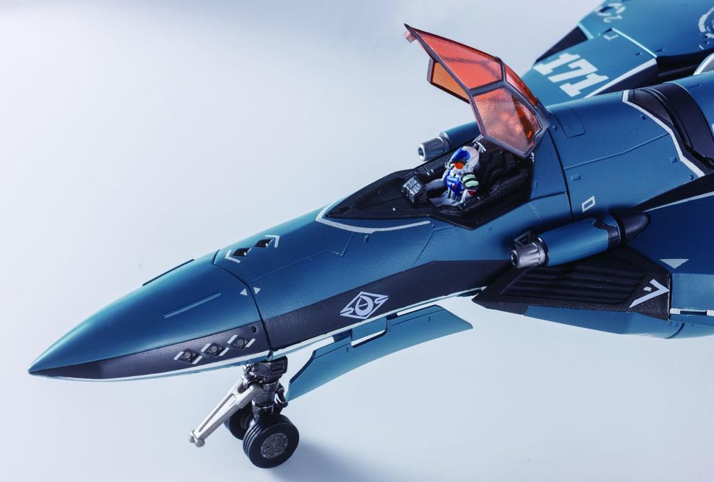 TAMASHII NATIONS DX Chogokin Nightmare Plus VF-171 (Загальна машина)