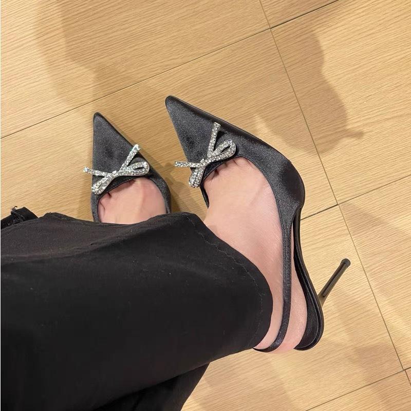 Spring new black high heels pointed temperament beautiful rhinestone bow empty word with sandals