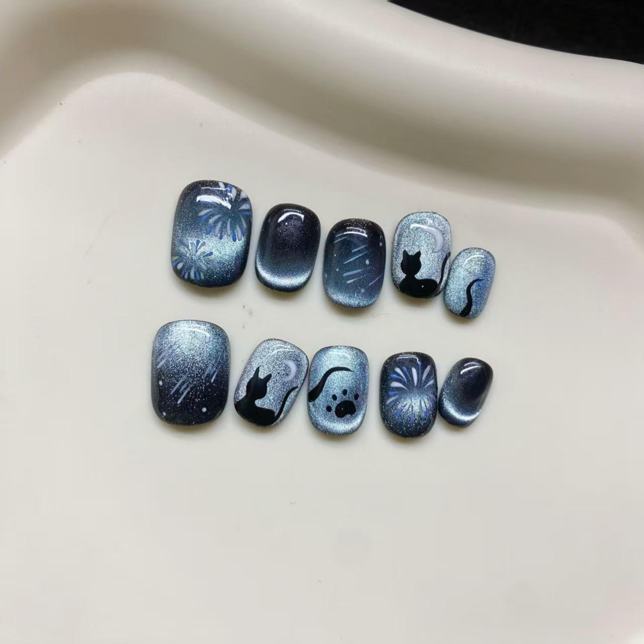 Hand-Painted Cat Fireworks Blue Short Cat Eye Nails Small