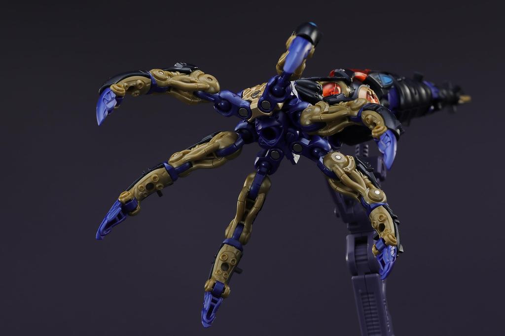 52TOYS BEASTBOX BB-52 DOWNSPIRAL SPECIAL Version. (Abwärtsspirale Bonus Version)