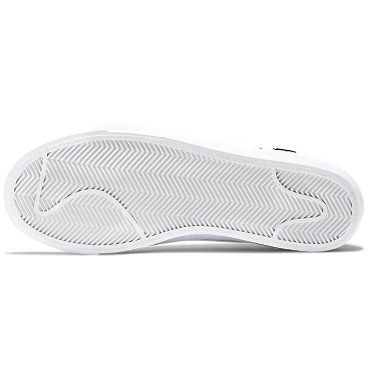 New Nike Blazer Mid 77 SE Sisterhood   White Metallic Silver Women's CZ4627-100