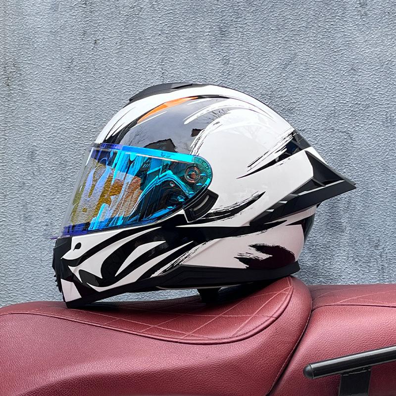 Full Helmet Double Mirror Helmet Men's Four Seasons Universal Hard Hat Female Knight Locomotive Double Lenses