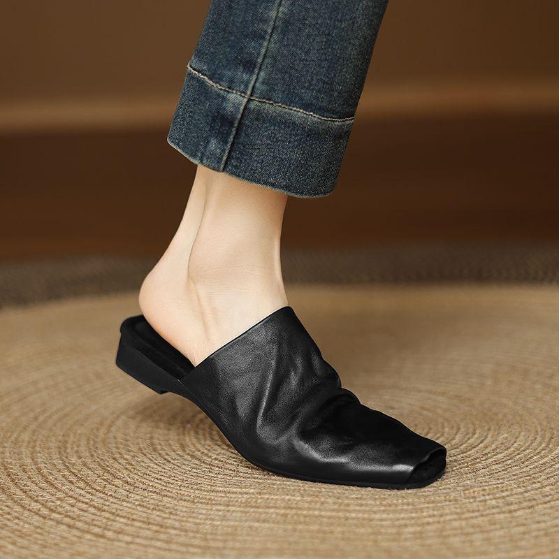 Huge soft~ French retro Muller half-drag pig nose shoes fashionable outer wear low heel thick heel bag head cool slippers female summer