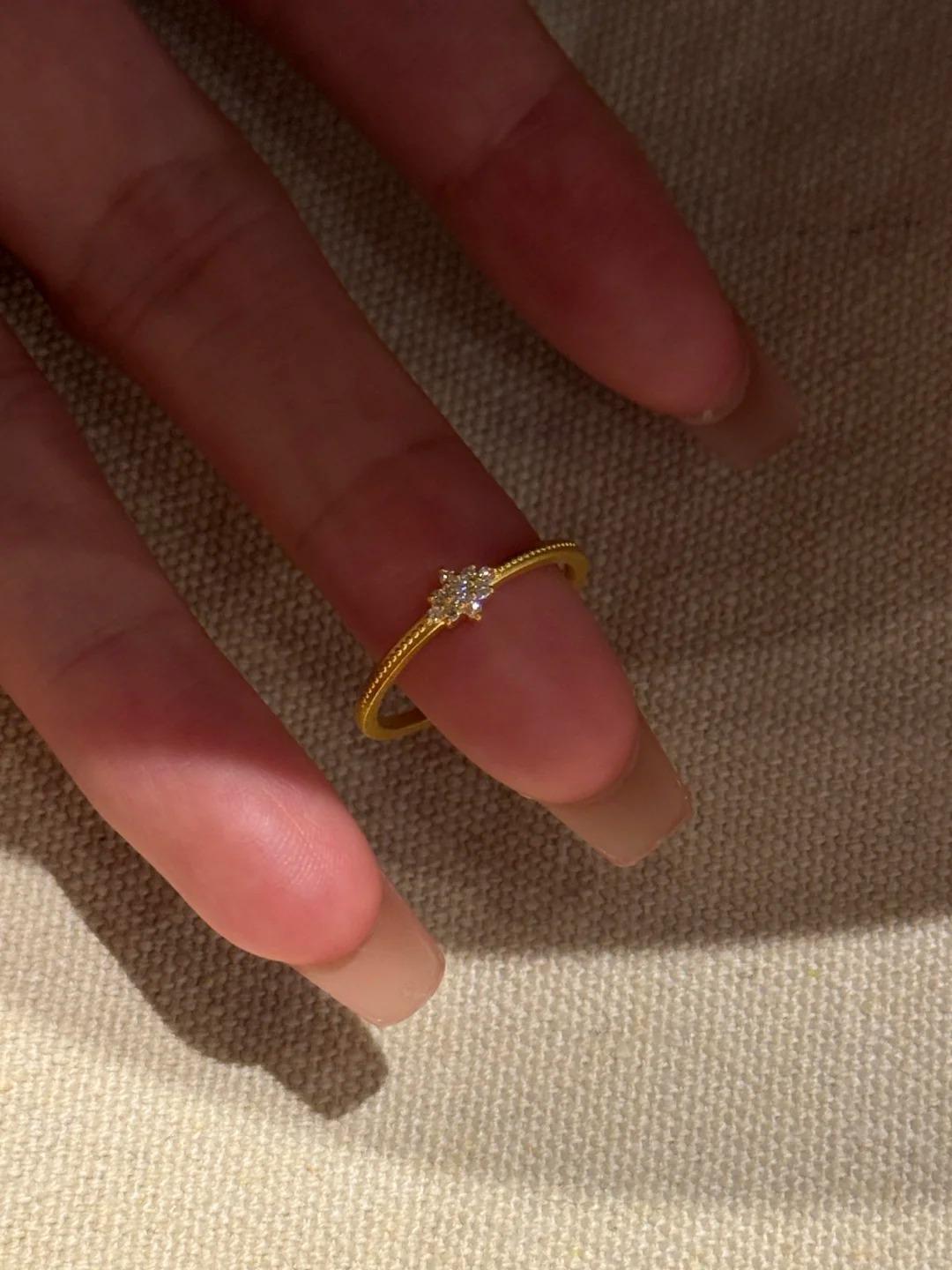 Light Luxury Flash Diamond Flower Premium Fine Flash Ring Female Index Finger Ring