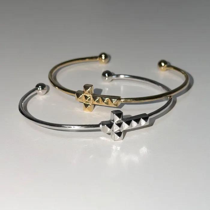Stud Cross Bangle
