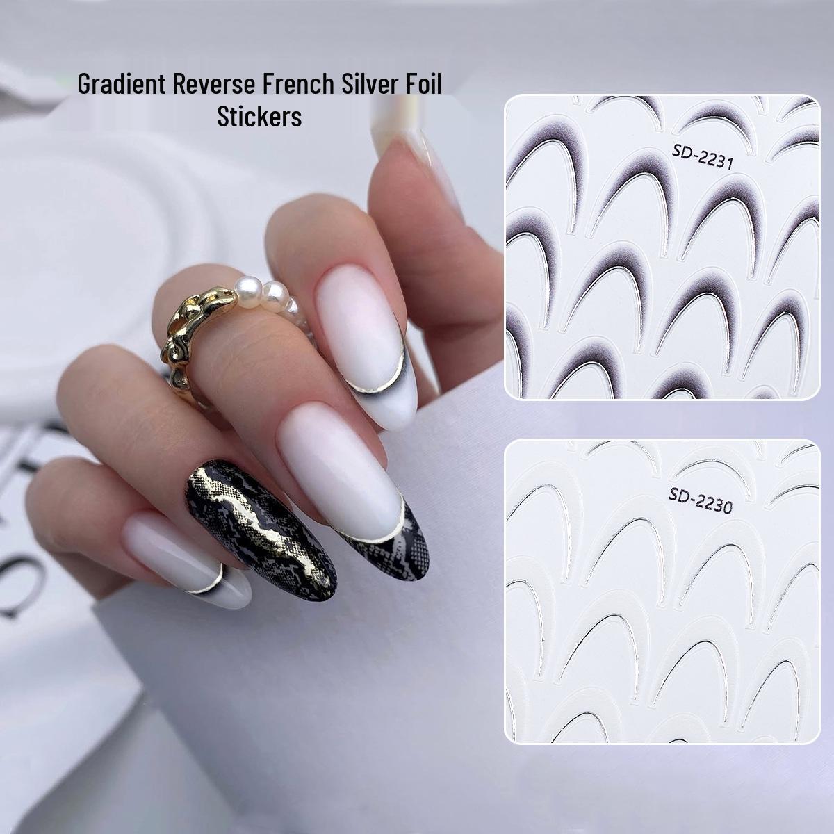 

Gradient Reverse French Nail Stickers with Hot Stamping and Silver Arc Design