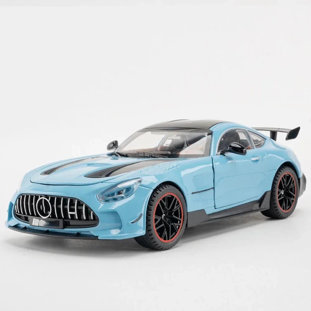 1:18 GT-R Car Miniature Model Toy Diecast Alloy Supercars Doors Opened Sound Light Pull Back Vehicle for Boy Birthday Gifts
