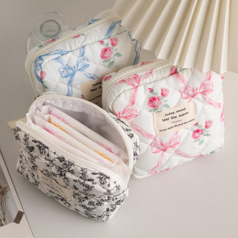 Cute Bow Makeup Bag for Women Lipstick Toiletry Cosmetic Pouch Case Student Sanitary Napkin Tampon Storage Case Organizer Case