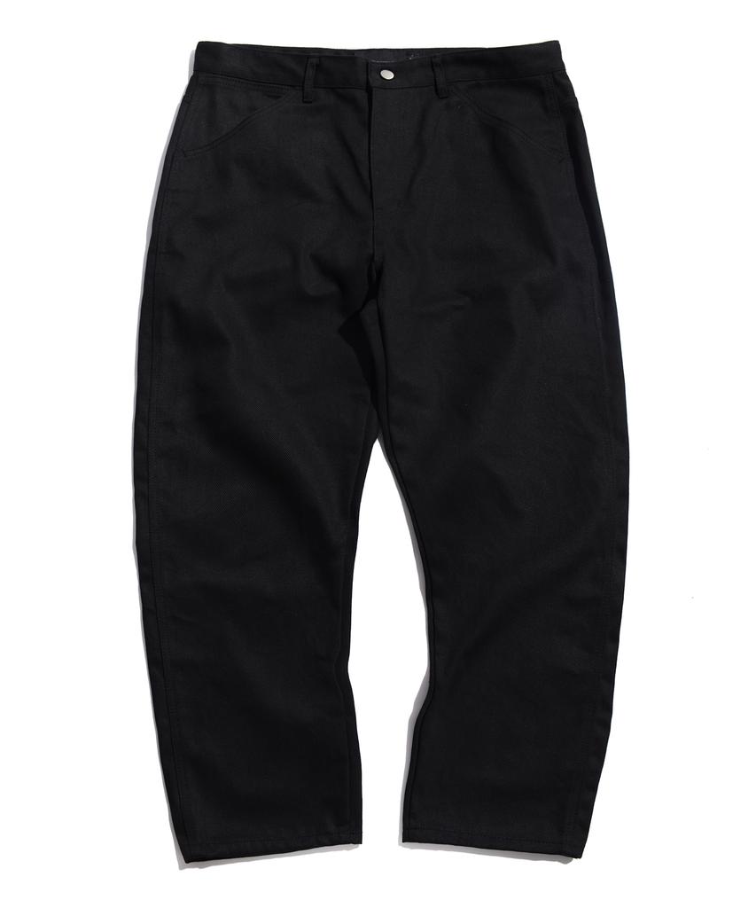 Wihaebeueoteil Crop Tapered Jean (Black)