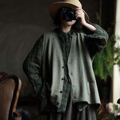 Women Vintage Knitted Vests Sweaters Solid Color Autumn Button Pockets V-Neck Casual Soft Women Sweaters Vest