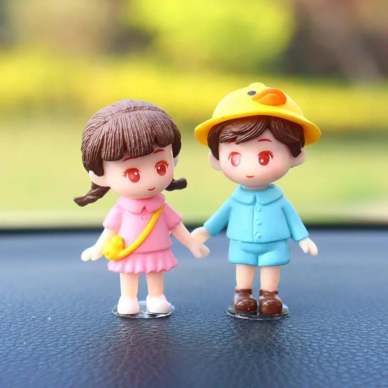 Car Accessories Interior Woman Ornament Cute Creative Desktop Couple Valentine's Day Present Car Center Console Decoration