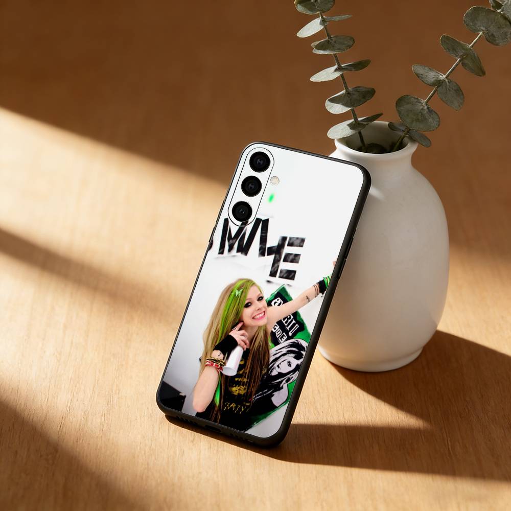 Star Singer Avril Lavigne Phone Case For Samsung Galaxy A20,21s,22,31,32,52,53,72,73,80,91 Soft Black Shell