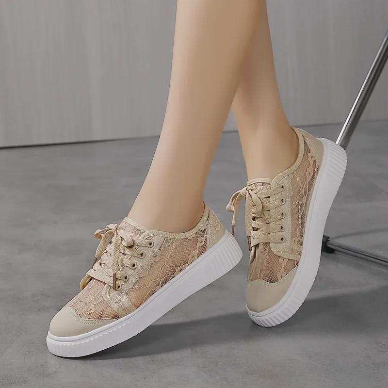 Women's White Hollow Mesh Summer Sports Shoes Breathable All-Match Large Size Sneakers