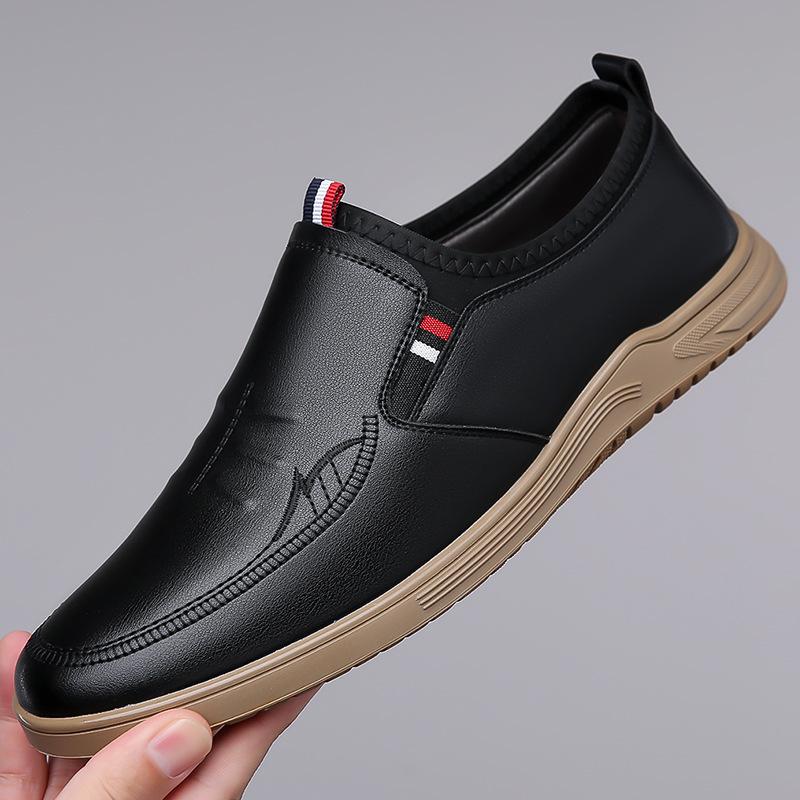 

Autumn white soft leather men s shoes soft sole men s casual shoes one pedal hundred towers light shoes little white shoes 44 чорний