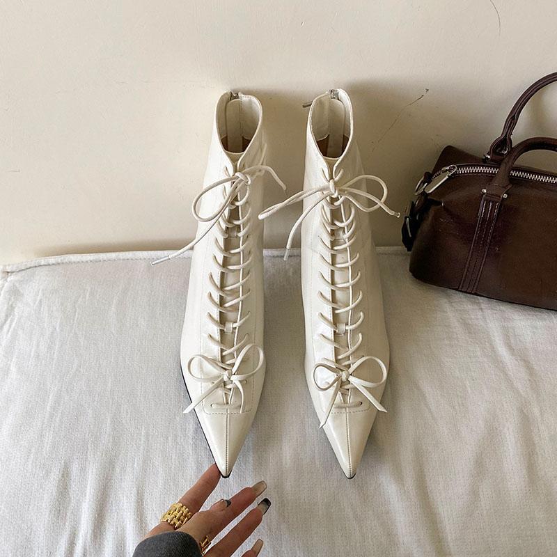 Módní dámské kotníkové boty s špičatou špičkou a tenkým podpatkem, módní šněrovací moderní dámské krátké boty, dámské lodičky