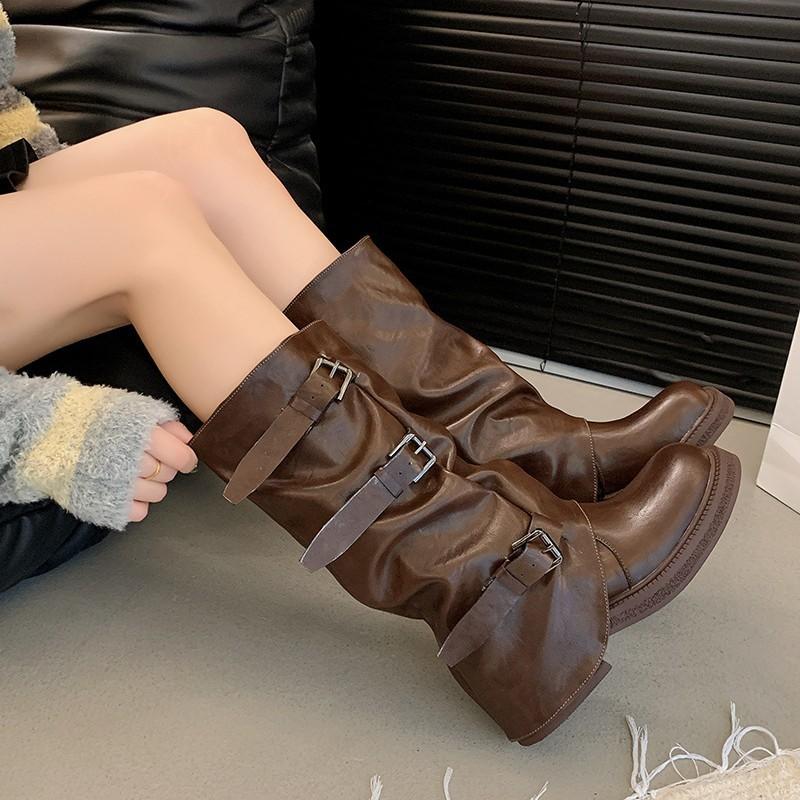 Internet celebrity belt buckle medium boots women's boots autumn and winter new niche retro wasteland wind pleated fashion trouser tube boots women