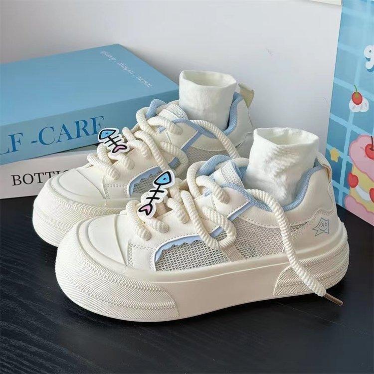 Niche shallow mouth mesh white shoes women ins versatile student casual shoes women 2025 summer new thick baseplate shoes
