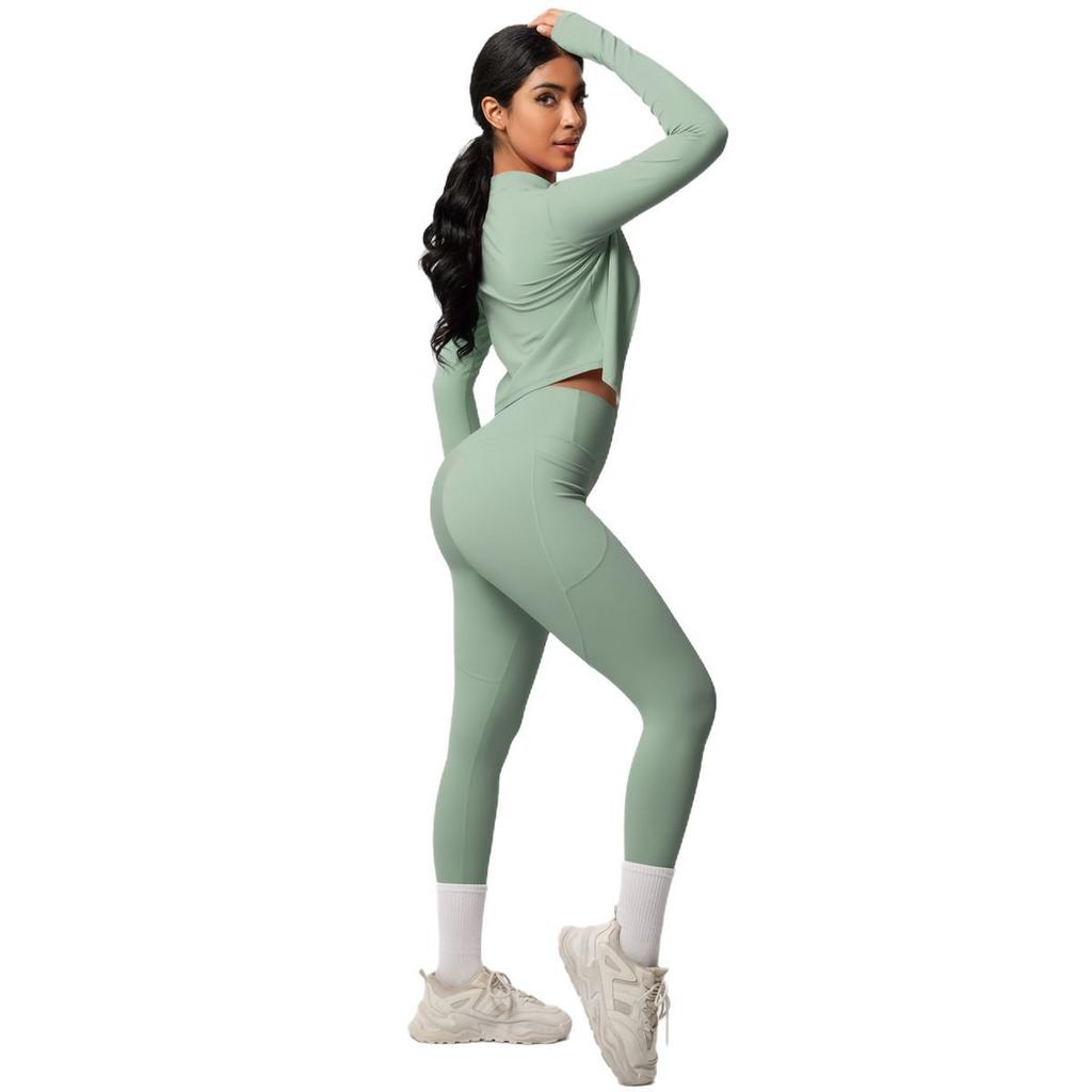 High Waisted, Hip Lifting, Tight Fitting, Quick Drying Yoga Suit Set, Cloud Inspired Running And Fitness Sportswear Three Piece Set For Women