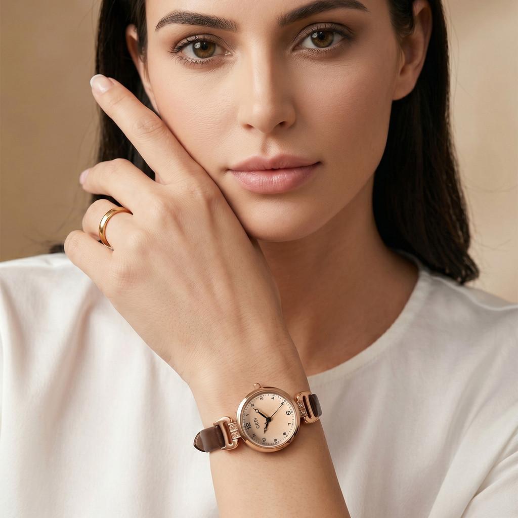 Gadi Vintage Small Round Female Quartz Wristwatch With Leather Strap For Office Wear