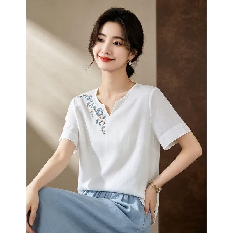 D.F.DEAR Women's Embroidered V-Neck Half Sleeve Blouse