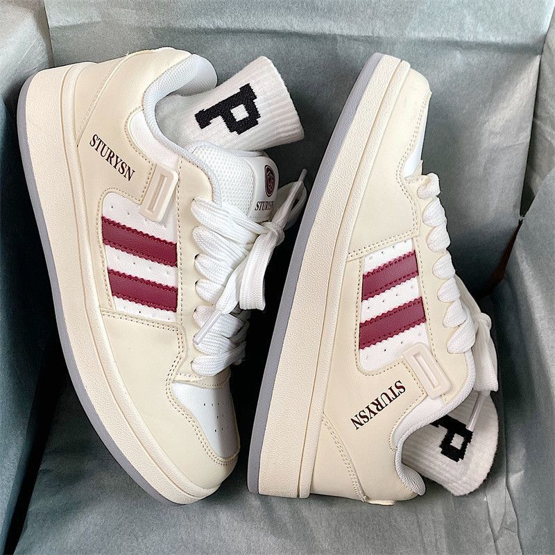 Hong Kong style niche design thick-soled little white shoes women's ins tide 2025 new couple versatile casual breadboard shoes women