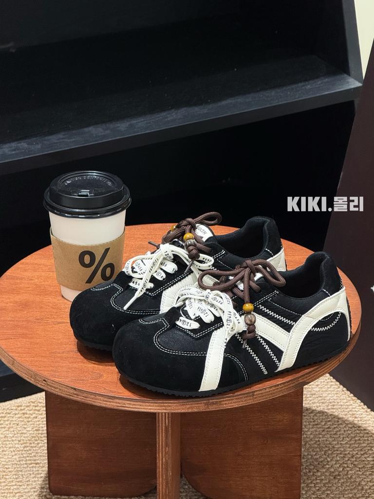 Leather German training shoes women's 2025 autumn new round head thick sole color matching breathable comfortable versatile casual sports shoes tide