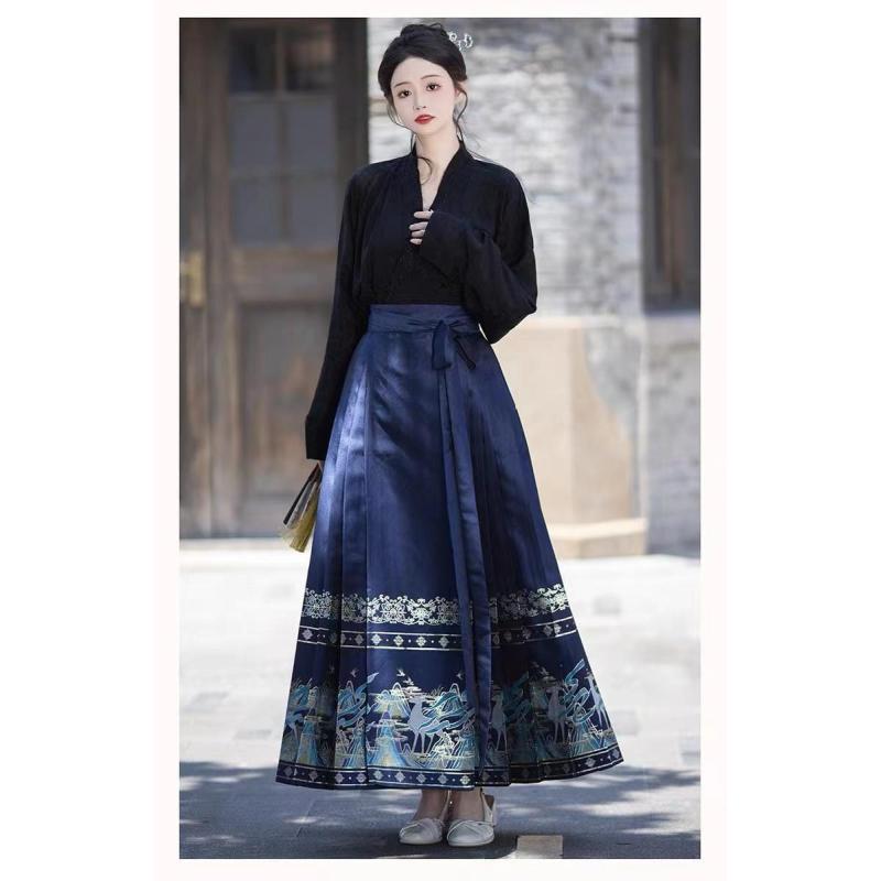 Chinese Ming Dynasty Style Hanfu Daily horse-face  Skirt Hanfu Suit