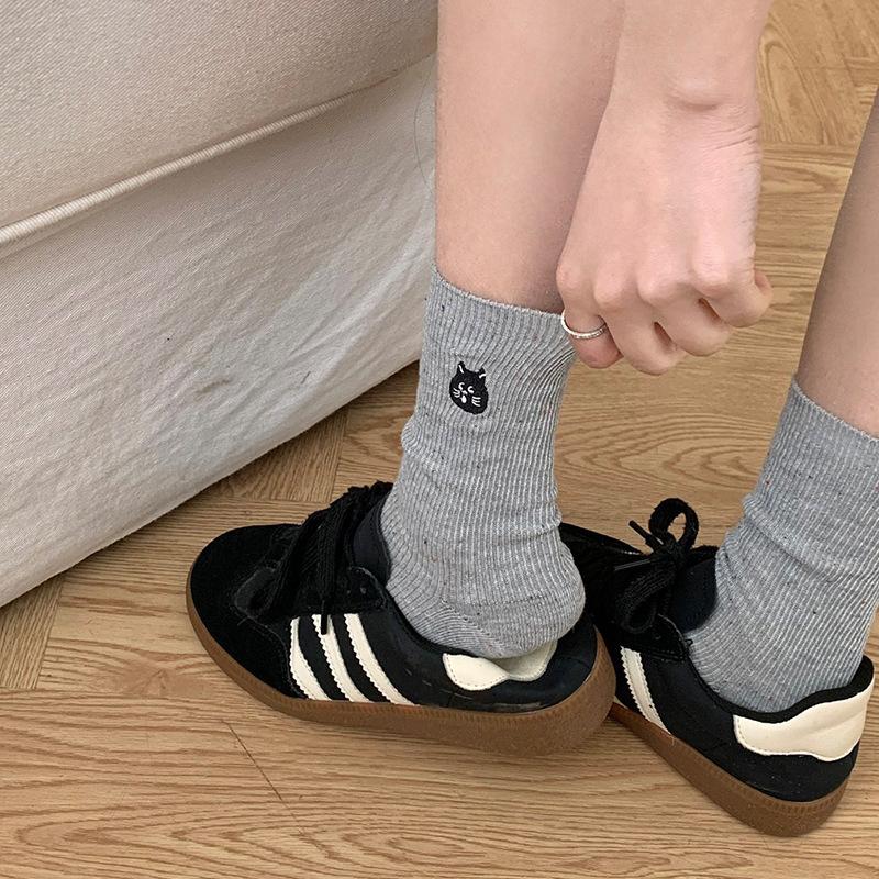 Cartoon Cute Idea Yarn Embroidered Socks Mid-Tube Socks 24 New Niche Piles Of Socks one size fits all