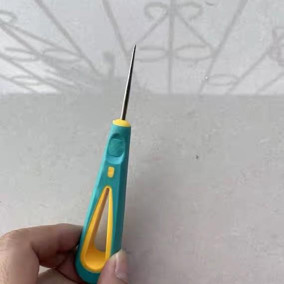 Green Feather Racket Stringing Machine for Tennis & Badminton with Double String Hole Tool