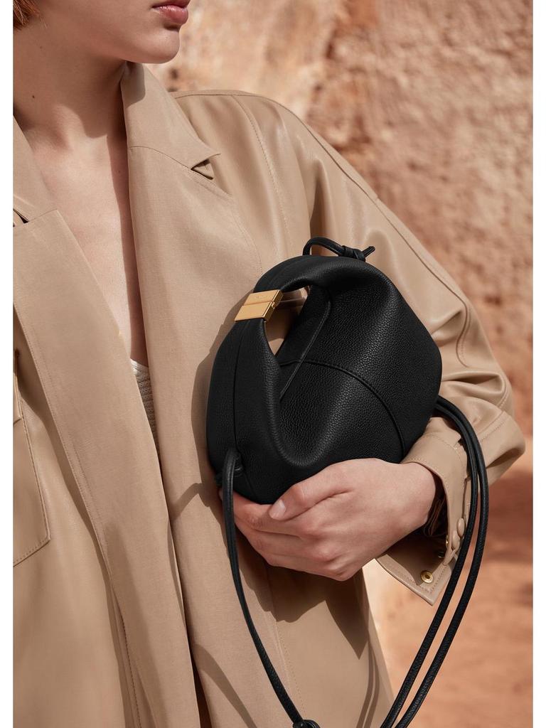 Brand de nișă POEIVE Franța Geantă de lux pentru femei din piele de vacă, de umăr și crossbody cu lanț, tip cutie de prânz