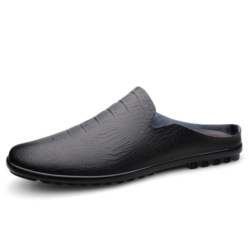 Men s 2026 Genuine Leather Slip-On Slippers – Soft Sole, Breathable, Casual Summer Driving. 43