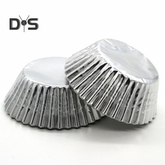 100Pcs Cake Cups Grease-Proof Heat Resistant Aluminum Foil Cupcake Liners Wrappers Baking Supplies