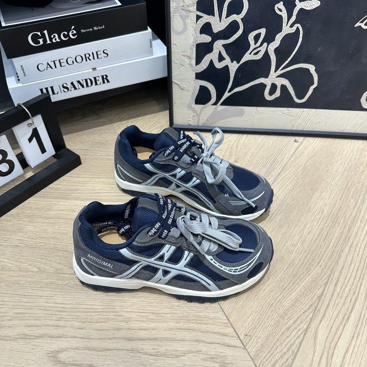 Leather retro German training shoes women's 2025 autumn new platform casual sports shoes pair of shoelaces versatile breathable Forrest Gump shoes