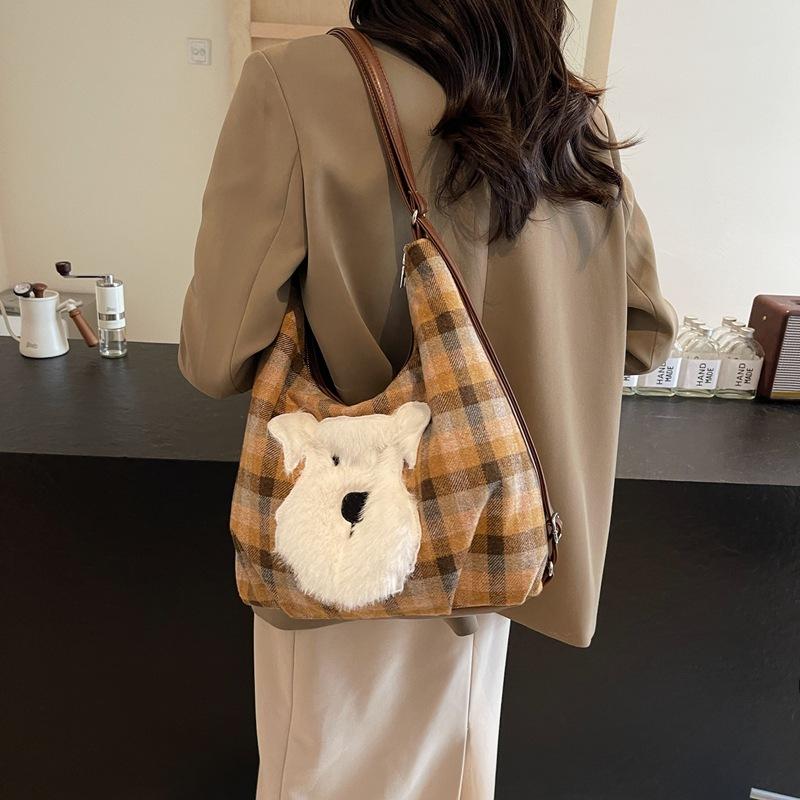 

Large capacity premium tote bag women s bag 2025 new woolen plaid tote bag fashion backpack 35*13*32