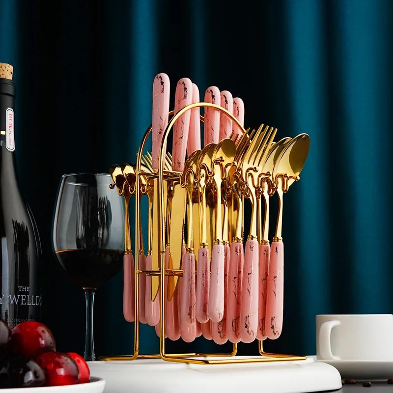 

Новая керамическая ручка из нержавеющей стали столовые приборы в стиле вестерн нож для стейка вилка ложка набор из 24 предметов набор в подарочной коробке для пересечения границы