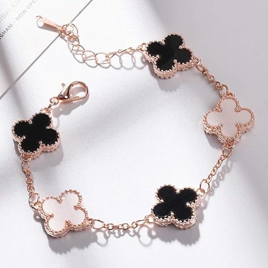 Bracelet élégant en or rose avec trèfle en cristal pour femmes et filles, bijoux esthétiques, cadeau pour petite amie et épouse