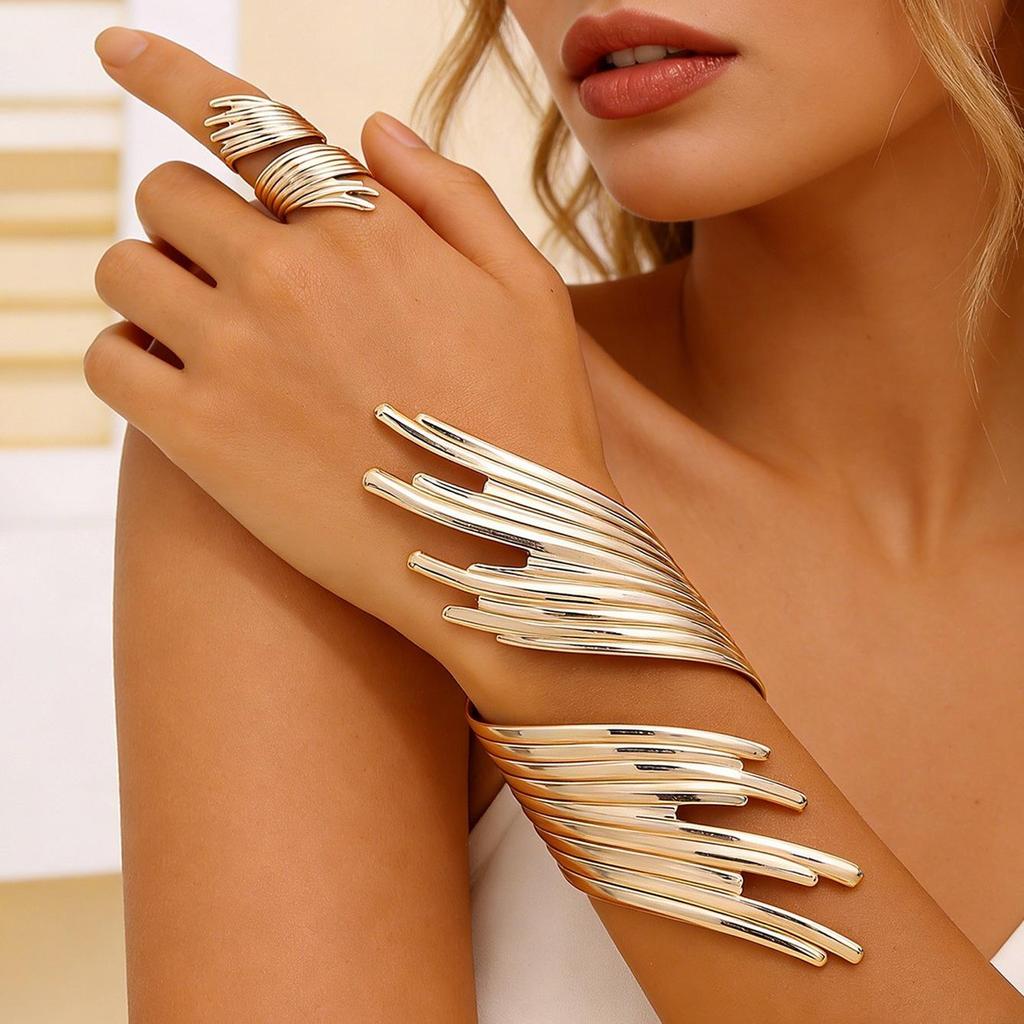 Elegant Gold Bracelet and Ring Set: European Design, Exaggerated, Lightweight, Luxury Two-Piece Jewelry