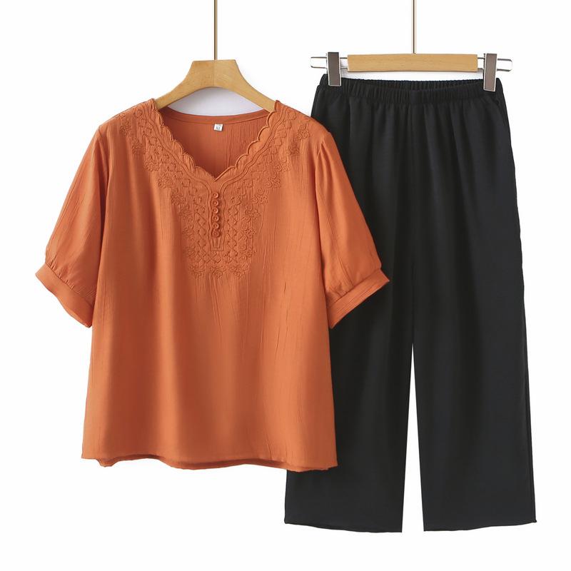 Summer Casual Short-sleeved T-shirt Suit for Women, Loose Large Size Thin V-neck Top Shirt Two-piece Set