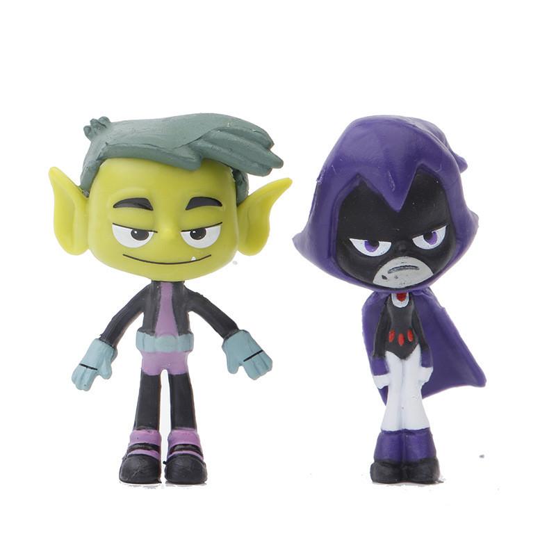 Detailed Teen Titans Action Figures Set Of 5 Robin And Nightwing Display