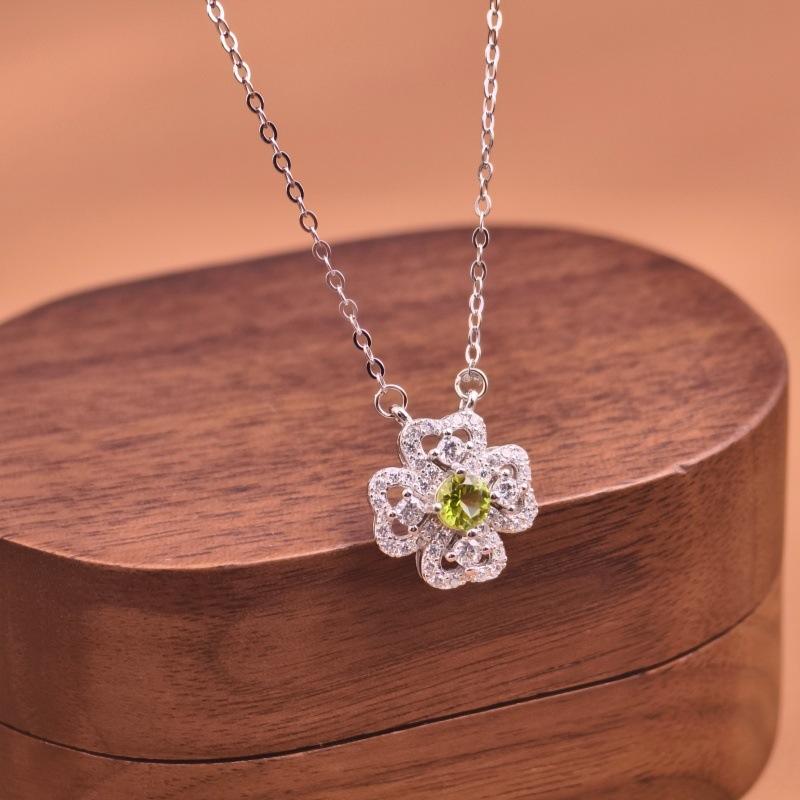S925 Silver Lucky Four Leaf Clover Pendant Necklace Natural Crystal Clavicle Chain Fashion Jewelry