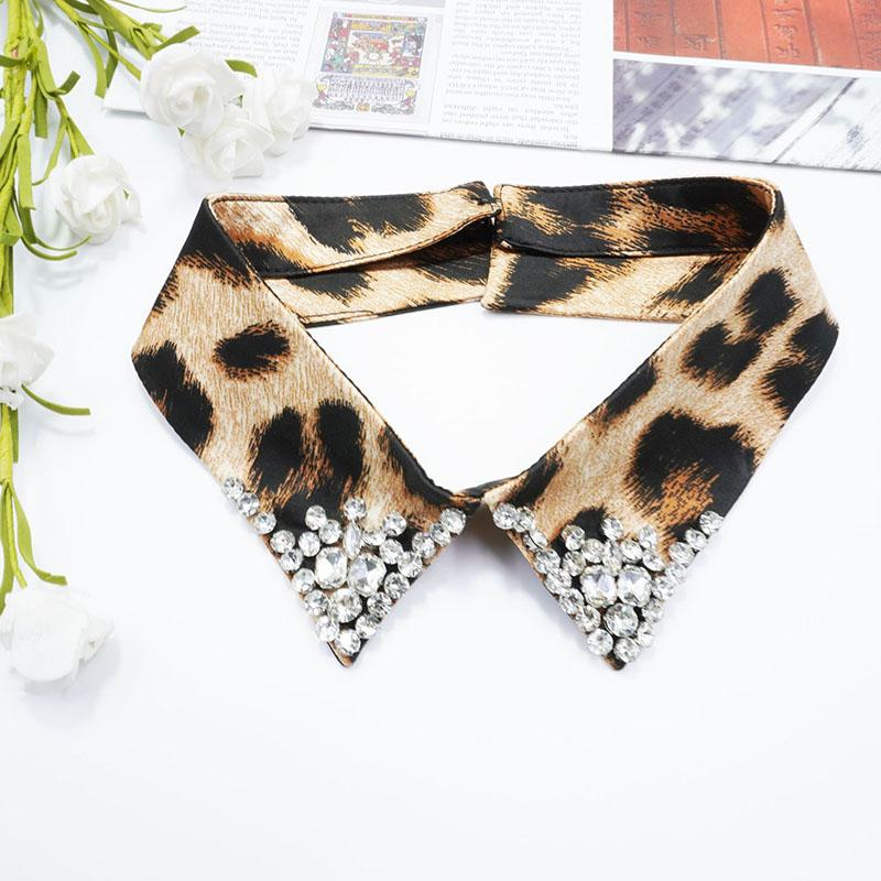 Retro Rhinestone False Collar Neckline Women Lapel Fake Collar Woman Embroidery Removable Detachable Tie Clothing Accessories