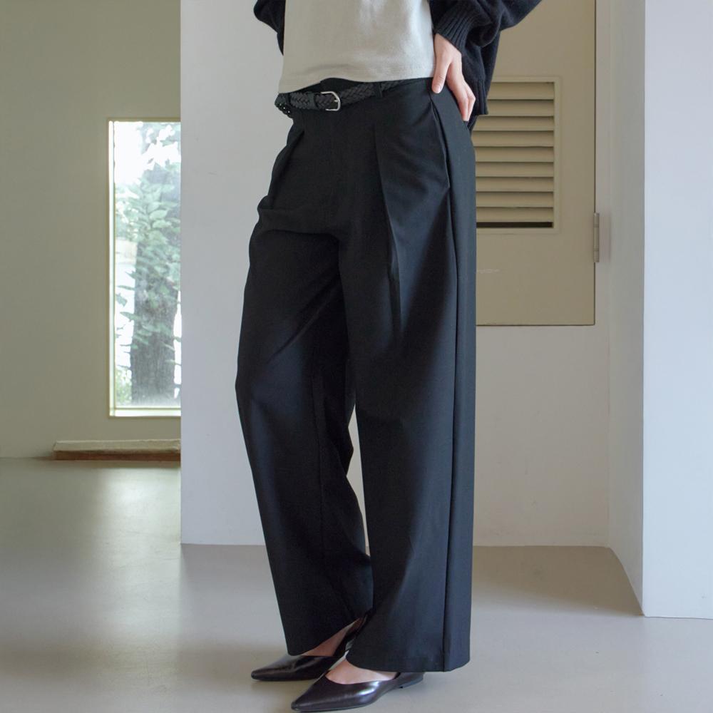Elssibeui One-Tuck Wide Slacks_Black