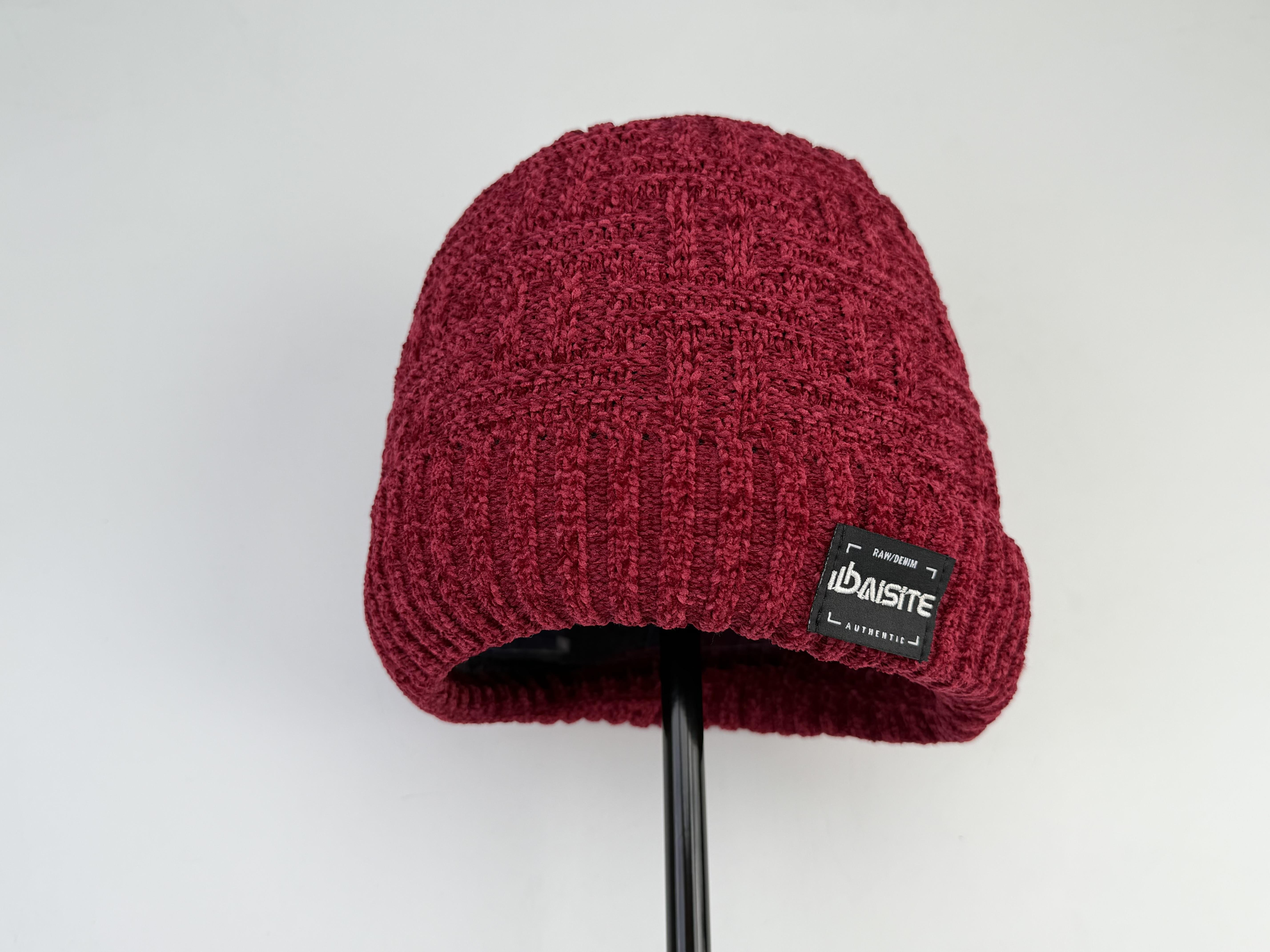 Customizable Colors Logo Winter Knit Beanie Warm Acrylic Ski Trips Outdoor Sports Casual Wear Embroidery Classic Casual Beanie One Size малиновый