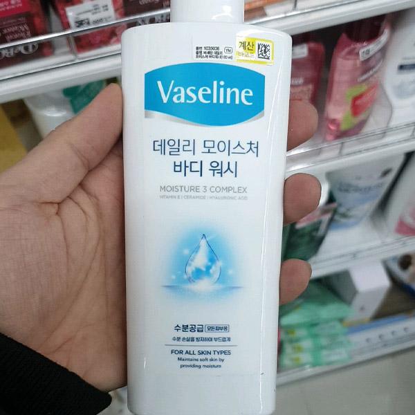 

Vaseline Daily Moisture Body Wash 180ml One thing