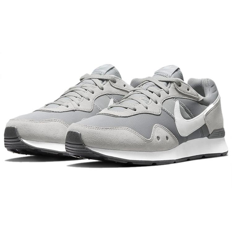 Nové Nike Venture Runner Wide Light Smoke Grey DM8453-003
