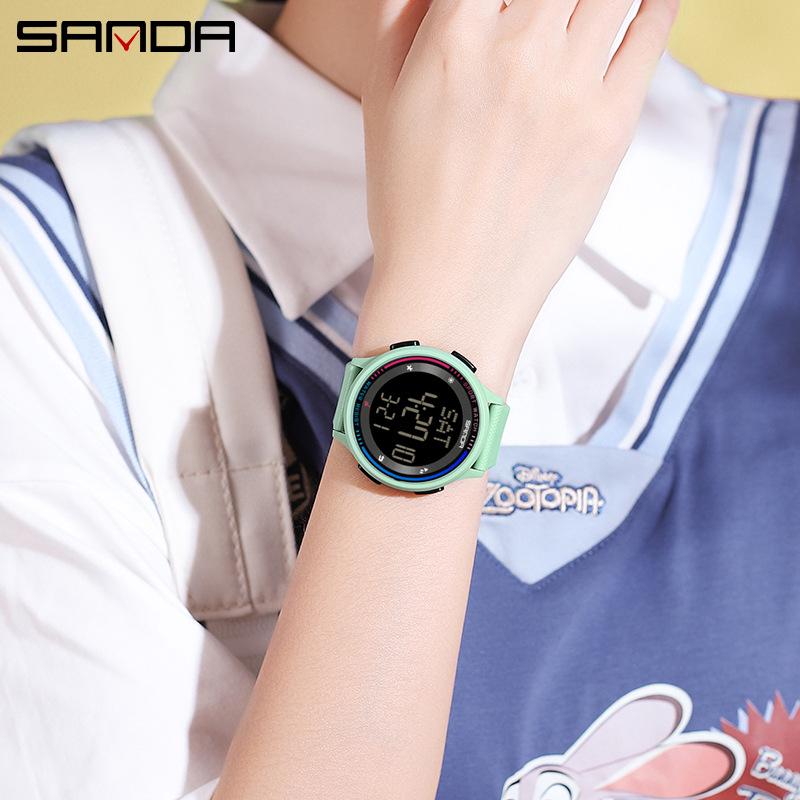 Orologio Sveglia Luminoso Sanda Ultra-Sottile: Elegante, Impermeabile e Multifunzionale con Numeri Grandi per Uomini e Donne