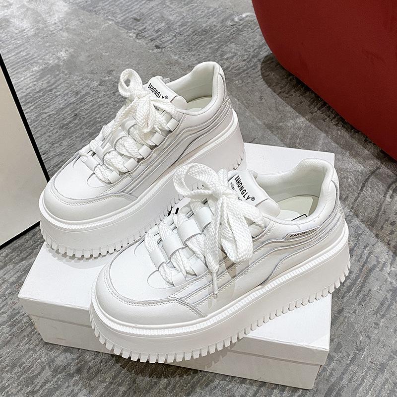 

Бай Сяньни 2024 осень и зима новая корейская версия круглый носок универсальные и стройнящие шнуровка спортивная и повседневная толстая подошва маффин доска обувь 35 белый