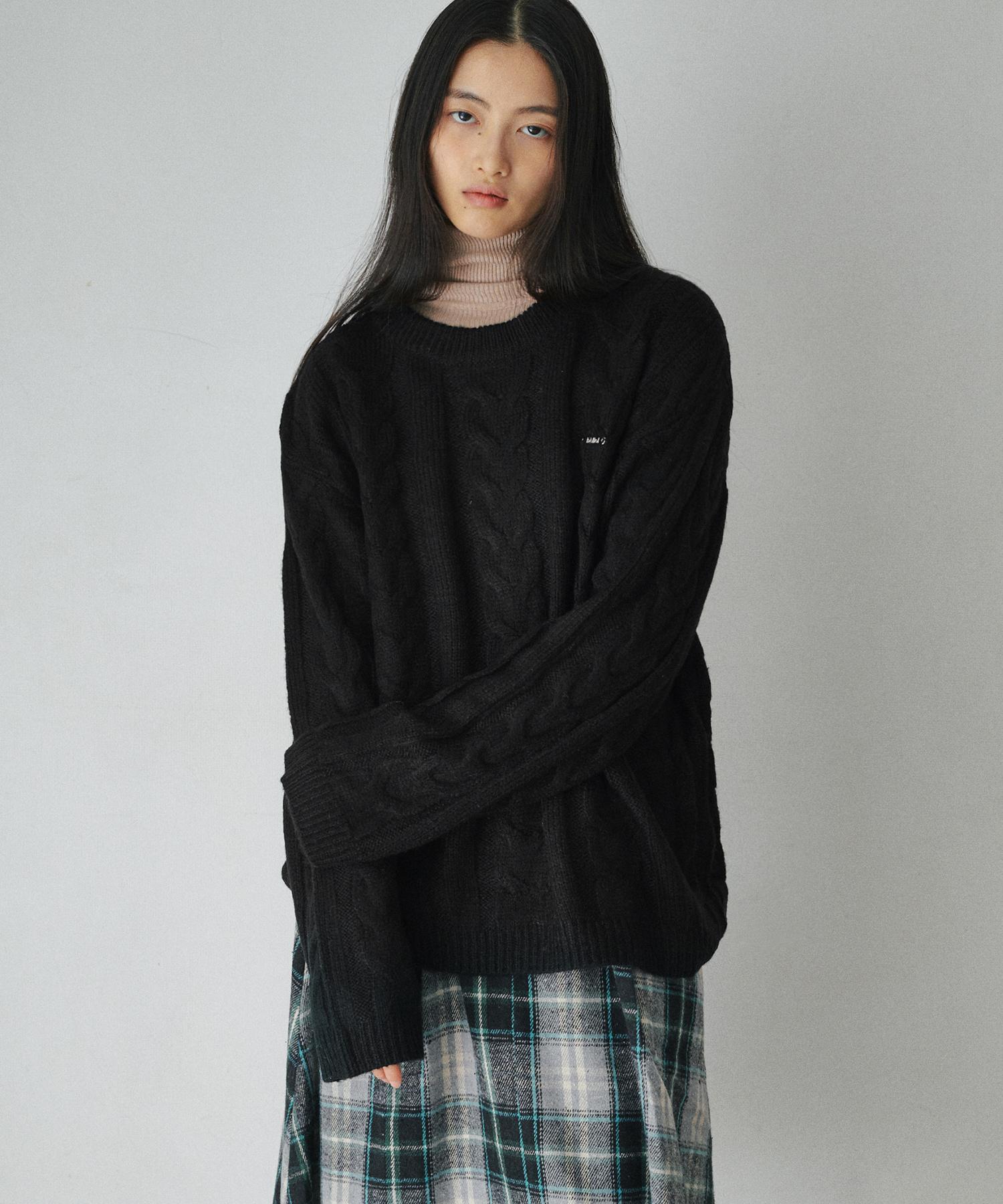 Belloel Solid Cable Pullover Round Knit Black